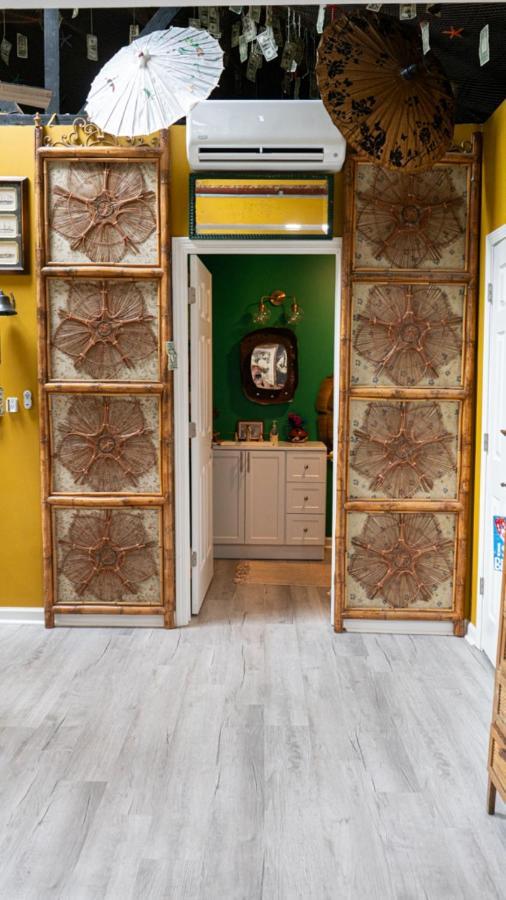 ルイスビル Tropical Tiki Hutヴィラ エクステリア 写真